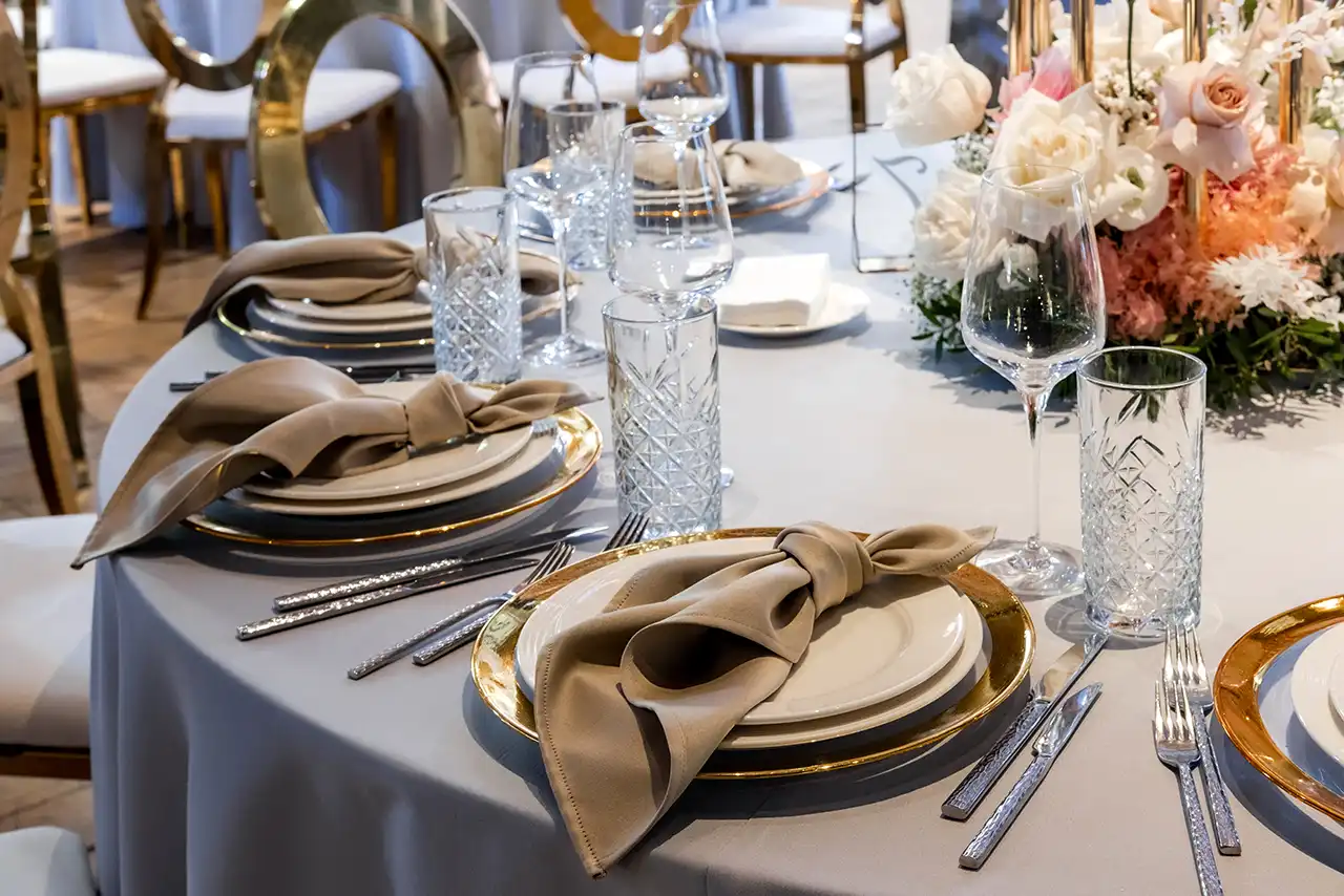 luxury-wedding-table-decoration